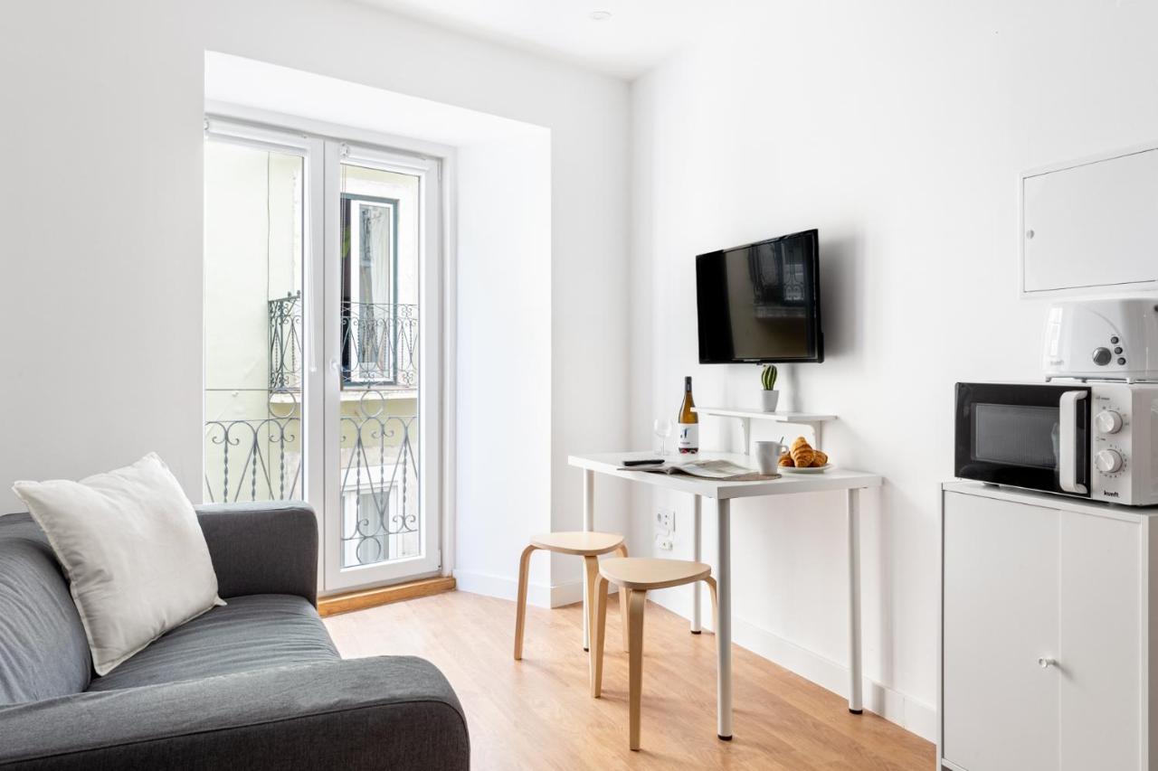 Altido Elegant Apartments Moments From Carmo Convent, In Bairro Alto Lisboa Exterior foto