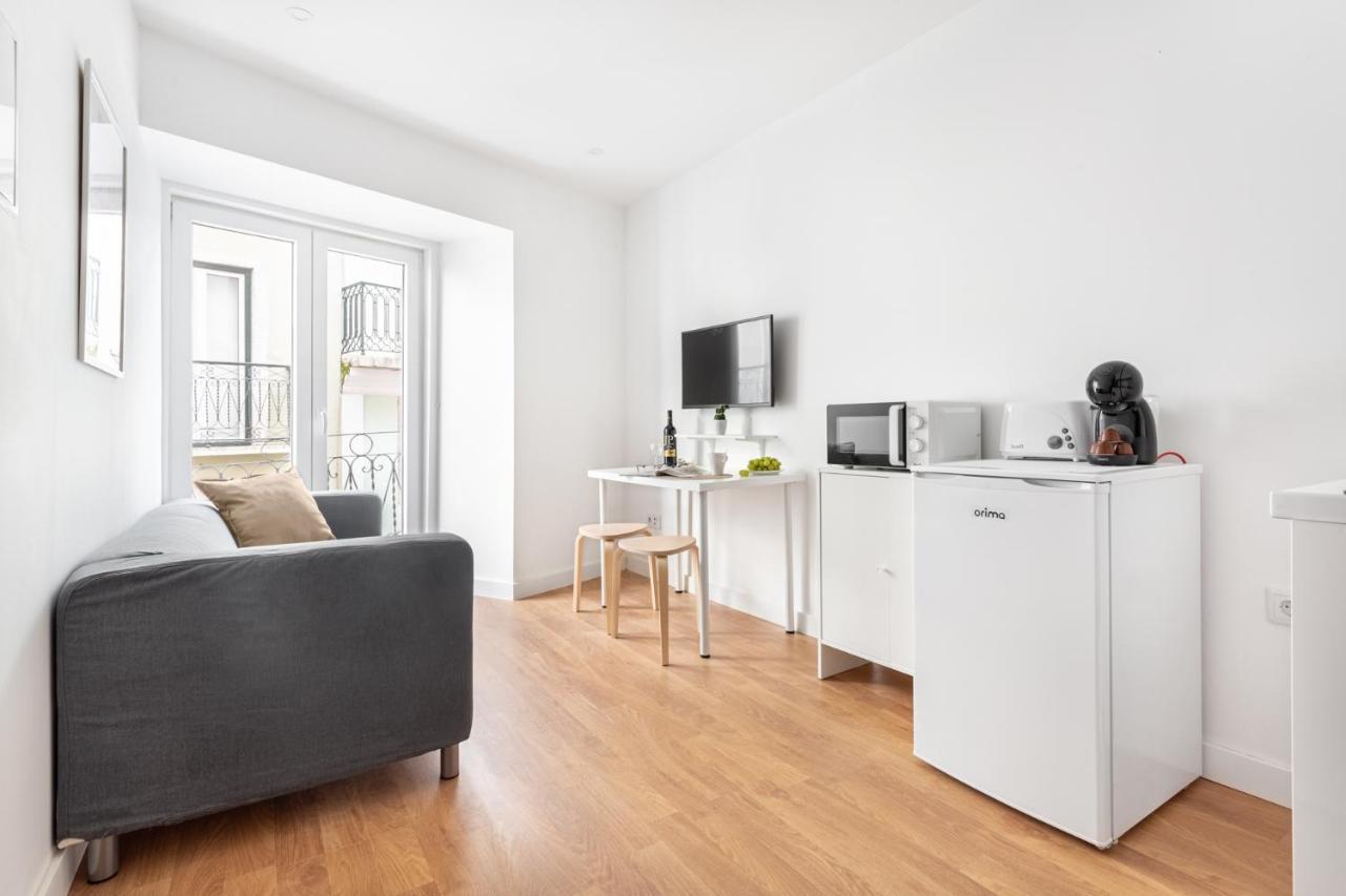 Altido Elegant Apartments Moments From Carmo Convent, In Bairro Alto Lisboa Exterior foto