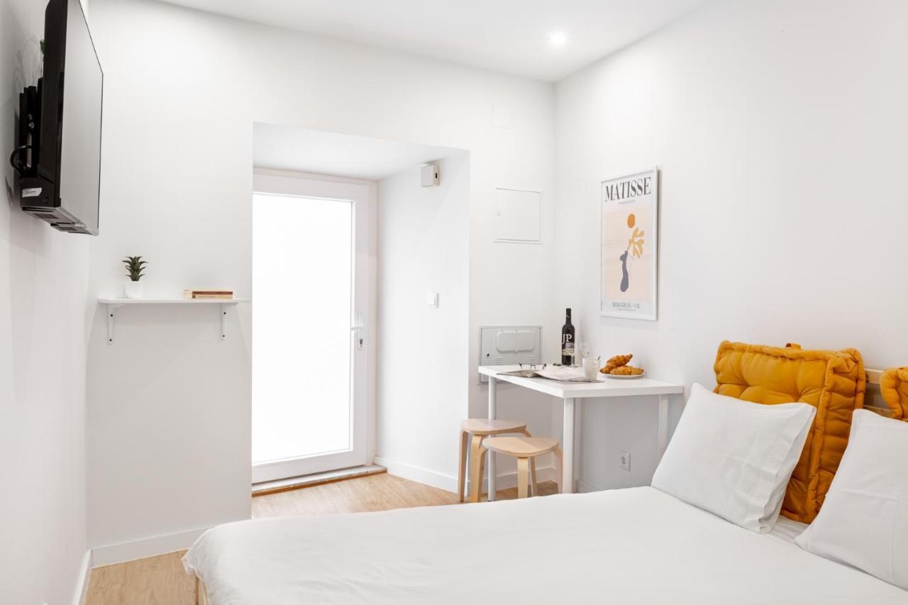 Altido Elegant Apartments Moments From Carmo Convent, In Bairro Alto Lisboa Exterior foto