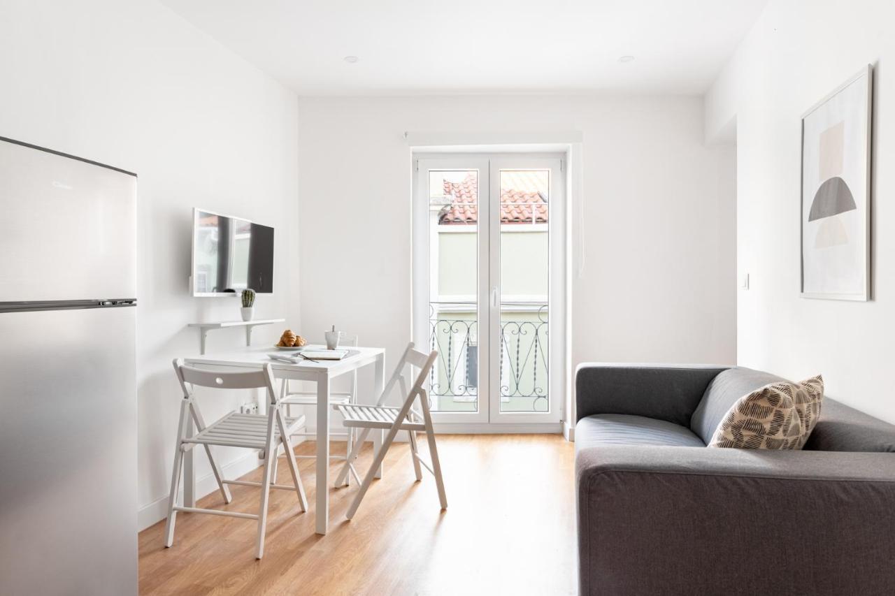 Altido Elegant Apartments Moments From Carmo Convent, In Bairro Alto Lisboa Exterior foto