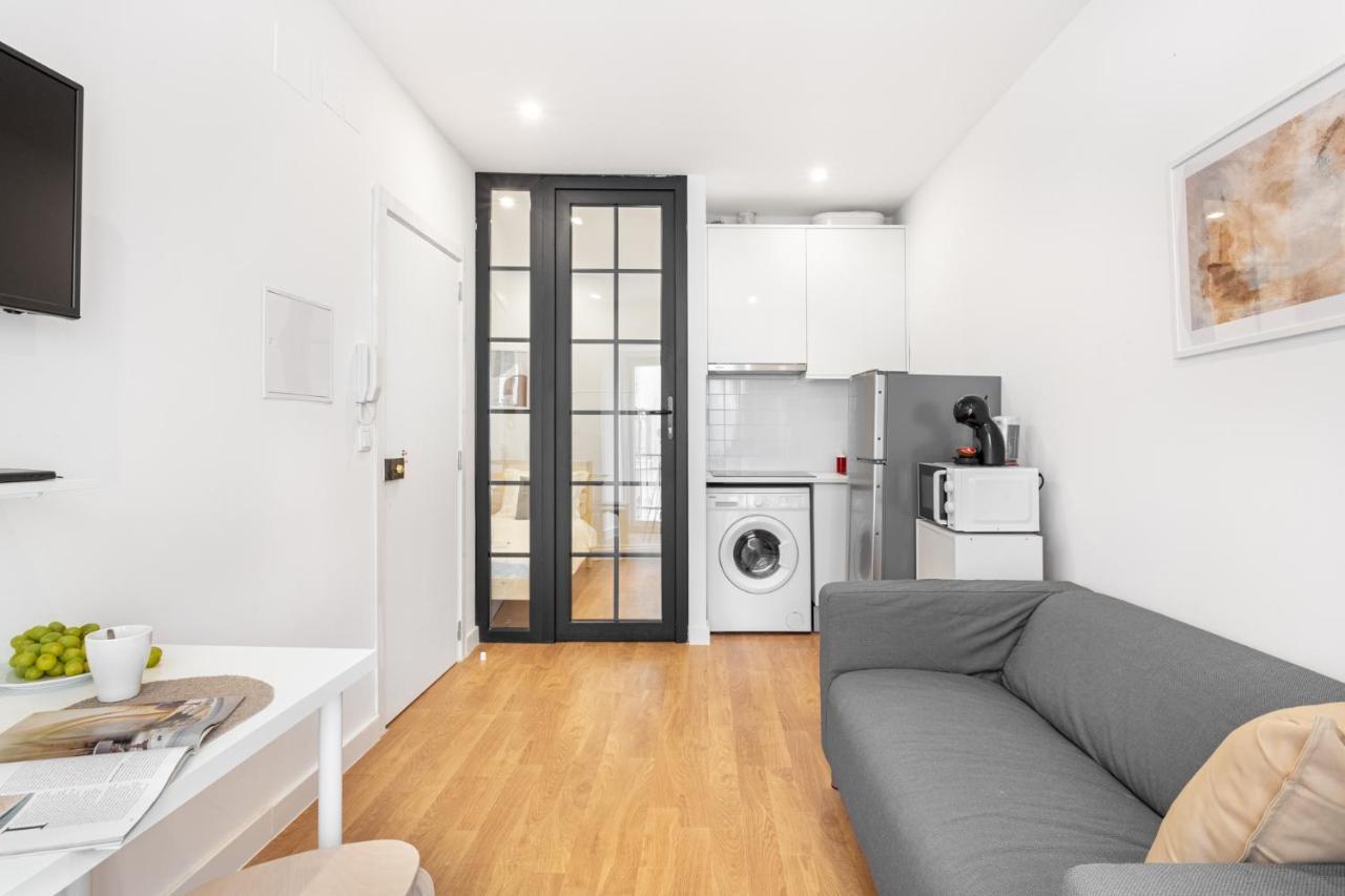 Altido Elegant Apartments Moments From Carmo Convent, In Bairro Alto Lisboa Exterior foto